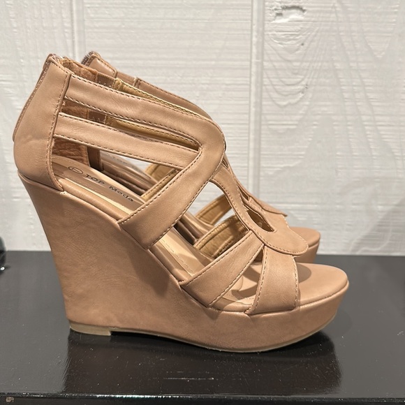 Top Moda Wedge - Picture 4 of 8